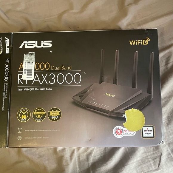 ASUS AX3000 dual band wifi 6 router - Picture 3 of 3